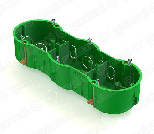 Коробка уст. 3-х мест 212х70х45 IP30 с самор в г/к