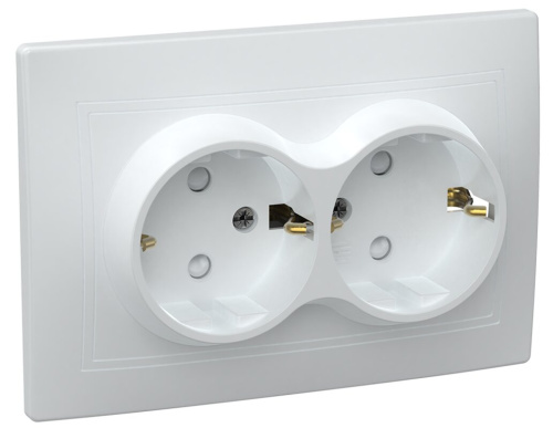 Розетка 2-местная с заземлением с защитными шторками 16А РСш12-3-КБ белый KVARTA GENERICA
