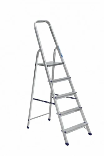 Лестница-стремянка алюминиевая матовая 5-и ступенчатая 
