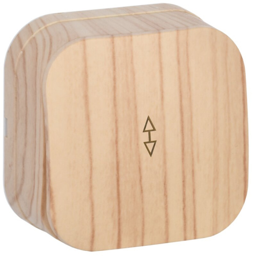 Выключатель 1-клавишный для открытой установки проходной 10А ВСп10-1-0-ХС сосна GLORY IEK