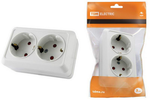 Розетка двойная 2П+З открытой установки с з/ш IP20 16А, белая "Ладога" TDM