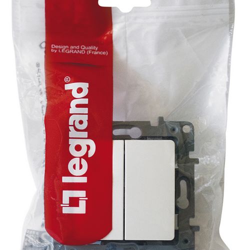 Переключатель 2-клавишный схема 6/2 10АХ безвинтовые зажимы белый ETIKA