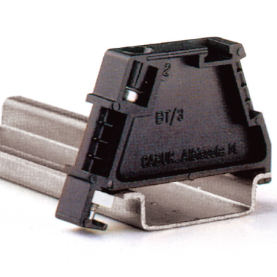 BT/3, торцевой упор (замена на UK-E) DKC